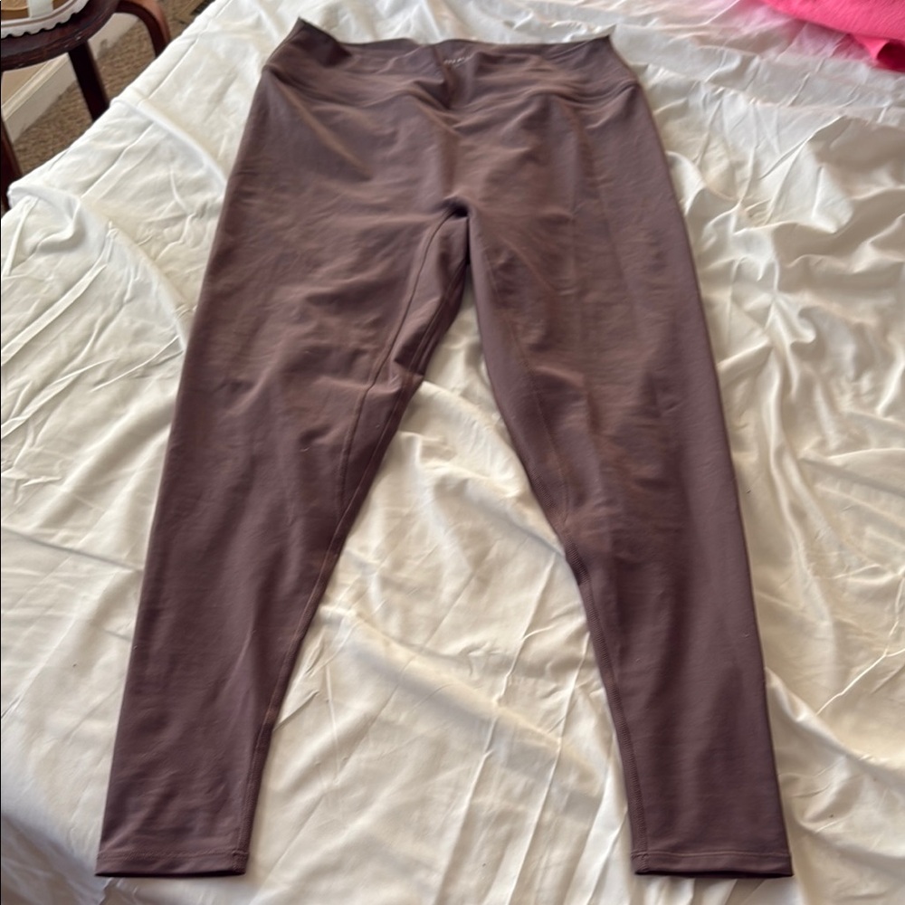 Brown High-Waisted Leggings